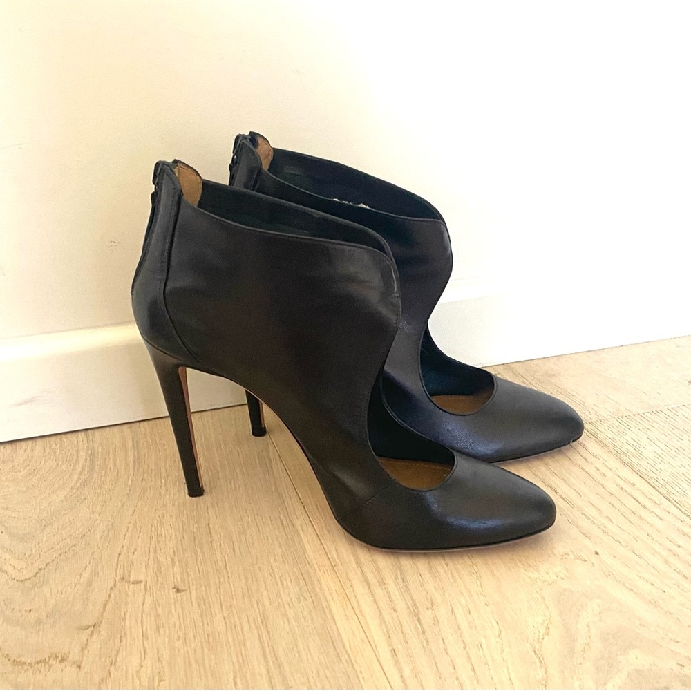 Aquazzura Black Cutout Heels size 8.5 - Picture 8 of 9